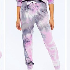 🎄Sz S Super Soft Tie dye Jogger - Pink
